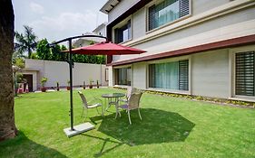 Hotel La Sagrita ,Near Bharat Mandapam,Sunder Nagar,New Delhi